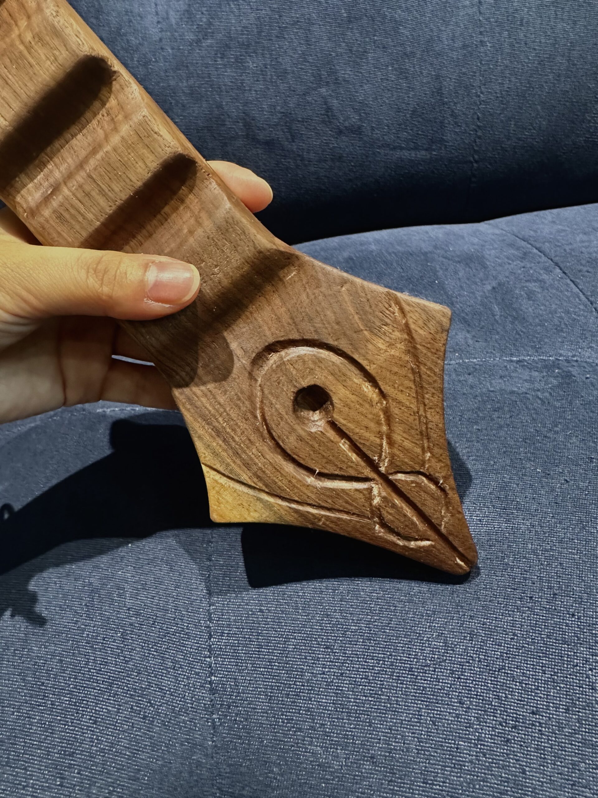 Pen Rest for Fountain Pens – Hyelim Lee